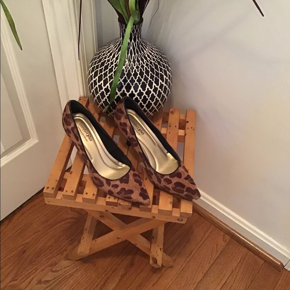 Leopard Print heels